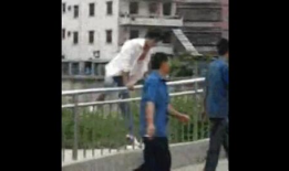 爆菊视频